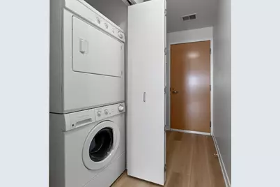 929 Portland Avenue #811, Minneapolis, MN 55404 - Photo 13