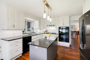 10395 Fawns Way, Eden Prairie, MN 55347 - Photo 11