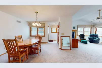 64 Conner Circle SW, Rochester, MN 55902 - Photo 9