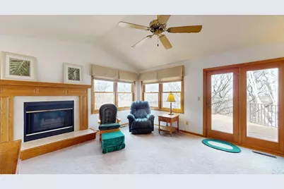 64 Conner Circle SW, Rochester, MN 55902 - Photo 3