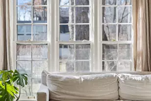 2 1/2 Webster Pl, Hopkins, MN 55305 - Photo 9