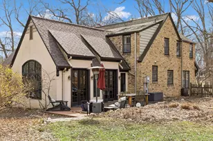 2 1/2 Webster Pl, Hopkins, MN 55305 - Photo 55