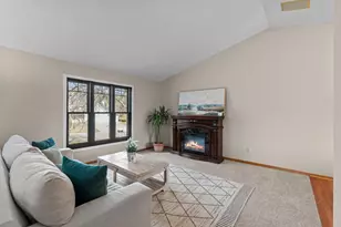 1795 Windjammer Dr, Woodbury, MN 55125 - Photo 3