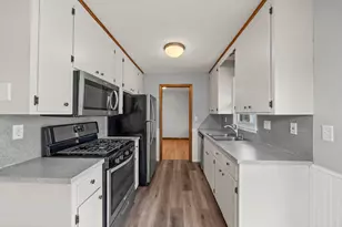 9917 Pillsbury Ave S, Bloomington, MN 55420 - Photo 39