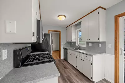 9917 Pillsbury Avenue S, Bloomington, MN 55420 - Photo 41