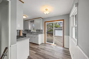 9917 Pillsbury Ave S, Bloomington, MN 55420 - Photo 43