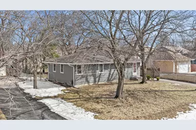 9917 Pillsbury Avenue S, Bloomington, MN 55420 - Photo 5