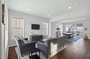 6352 Red Cedar Dr, Chaska, MN 55318 - Photo 5