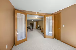 335 Creekside Dr, Buffalo, MN 55313 - Photo 33