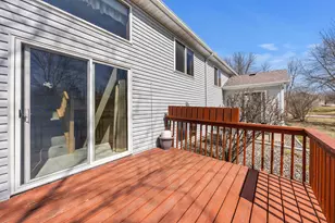 335 Creekside Dr, Buffalo, MN 55313 - Photo 37