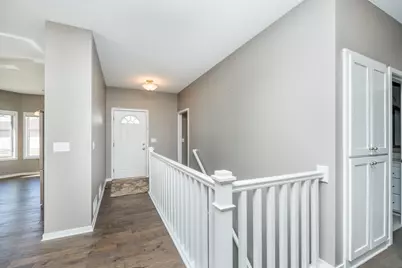 469 Roundhouse Street, Shakopee, MN 55379 - Photo 3