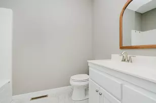 469 Roundhouse St, Shakopee, MN 55379 - Photo 19