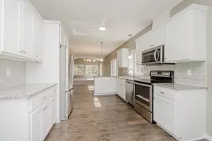 469 Roundhouse St, Shakopee, MN 55379 - Photo 11