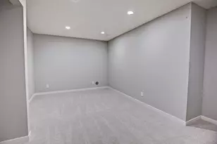 1595 Spinaker Dr, Woodbury, MN 55125 - Photo 51