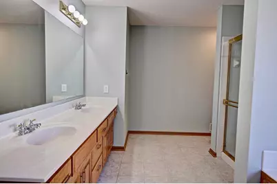 1595 Spinaker Drive, Woodbury, MN 55125 - Photo 41