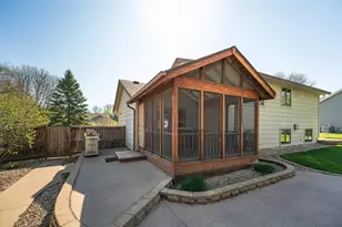 20823 Jamestown Ave, Lakeville, MN 55044 - Photo 45