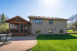 20823 Jamestown Ave, Lakeville, MN 55044 - Photo 5