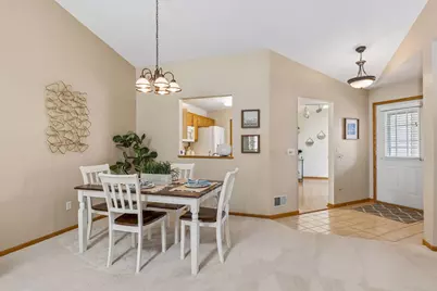 7638 Newbury Road, Woodbury, MN 55125 - Photo 7