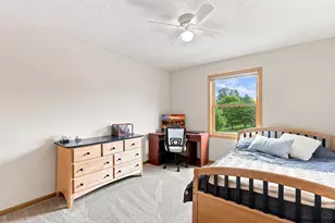 14335 48th Ave N, Plymouth, MN 55446 - Photo 33