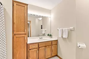 14335 48th Ave N, Plymouth, MN 55446 - Photo 23