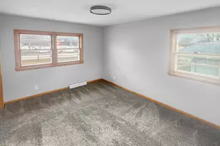 1122 S State St, Fairmont, MN 56031 - Photo 19