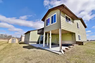 25722 Hwy 47 NW, Isanti, MN 55040 - Photo 13