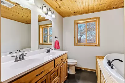 9401 127th Street SE, Clear Lake, MN 55319 - Photo 21