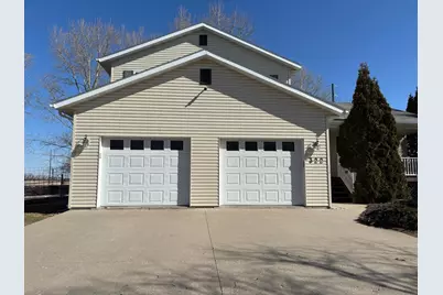 322 Oriole Avenue N, Thief River Falls, MN 56701 - Photo 43