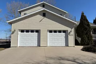 322 Oriole Ave N, Thief River Falls, MN 56701 - Photo 43