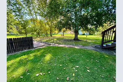 322 Oriole Avenue N, Thief River Falls, MN 56701 - Photo 33