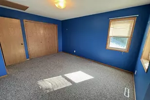 322 Oriole Ave N, Thief River Falls, MN 56701 - Photo 25