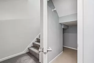 675 N 1st St, Minneapolis, MN 55401 - Photo 21