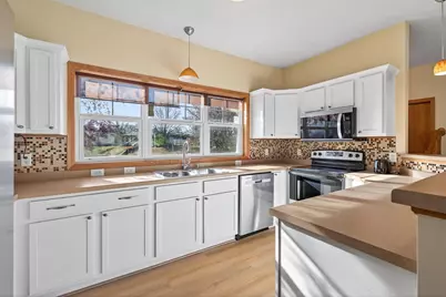 1351 Magnolia Avenue E #1351, Saint Paul, MN 55106 - Photo 9