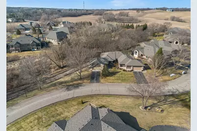 18067 Judicial Way S, Lakeville, MN 55044 - Photo 3