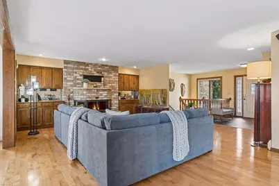 1638 Celia Road, Mendota Heights, MN 55118 - Photo 11