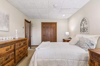 1638 Celia Road, Mendota Heights, MN 55118 - Photo 41