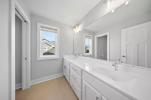 10668 39th St N, Lake Elmo, MN 55042 - Photo 15