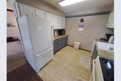 913 Abbott Street #204, Albert Lea, MN 56007 - Photo 15