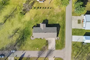 6 3rd St, Easton, MN 56025 - Photo 37