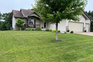 3642 Maple Drive S, Cambridge, MN 55008 - Photo 73