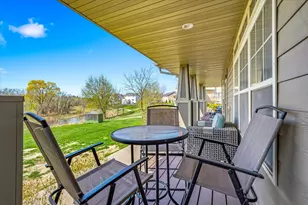 24565 Superior Dr, Rogers, MN 55374 - Photo 5