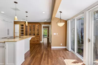 4785 Bayswater Road, Shorewood, MN 55331 - Photo 17