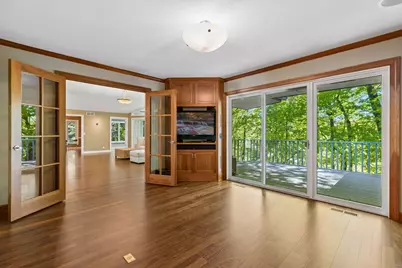 4785 Bayswater Road, Shorewood, MN 55331 - Photo 21