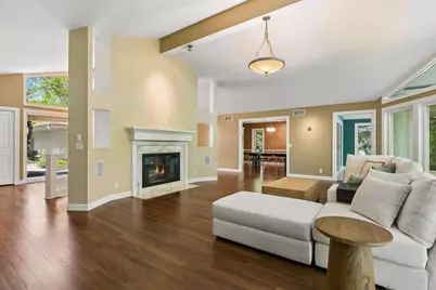 4785 Bayswater Road, Shorewood, MN 55331 - Photo 5
