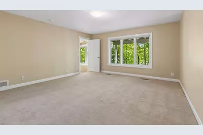 4785 Bayswater Road, Shorewood, MN 55331 - Photo 33
