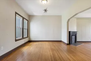 1936-1938 Roblyn Ave, Saint Paul, MN 55104 - Photo 9