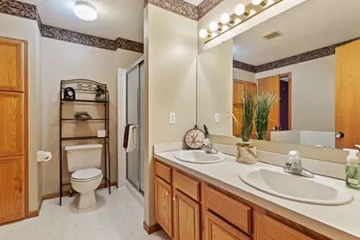 2907 Devonshire Circle, Woodbury, MN 55125 - Photo 13