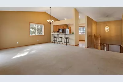 2907 Devonshire Circle, Woodbury, MN 55125 - Photo 5