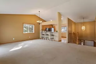 2907 Devonshire Cir, Woodbury, MN 55125 - Photo 5
