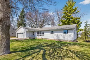 420 5th St SE, Pine Island, MN 55963 - Photo 3